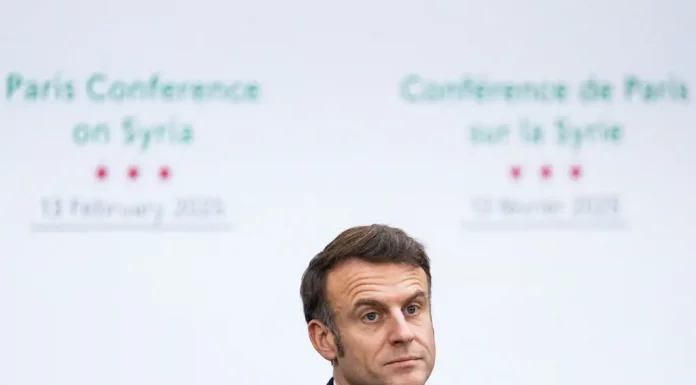 Europe in Panic Mode! Macron Calls Emergency Summit Over Trump’s Moves French President Emmanuel Macron speaks at an emergency summit.